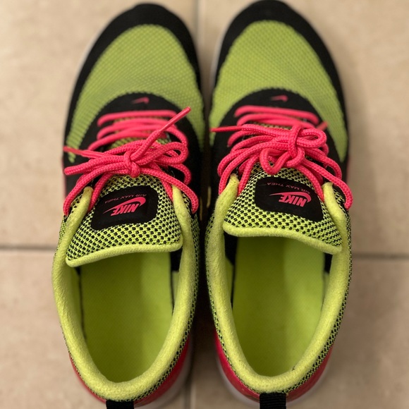 Nike Air Max Thea Pink Yellow US Size 7Y - Picture 4 of 6